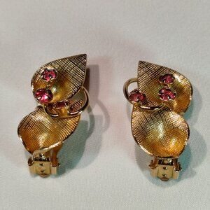 1960's Gold Tone Metal Leaves and Plumb Rhinestone Clip Earrings